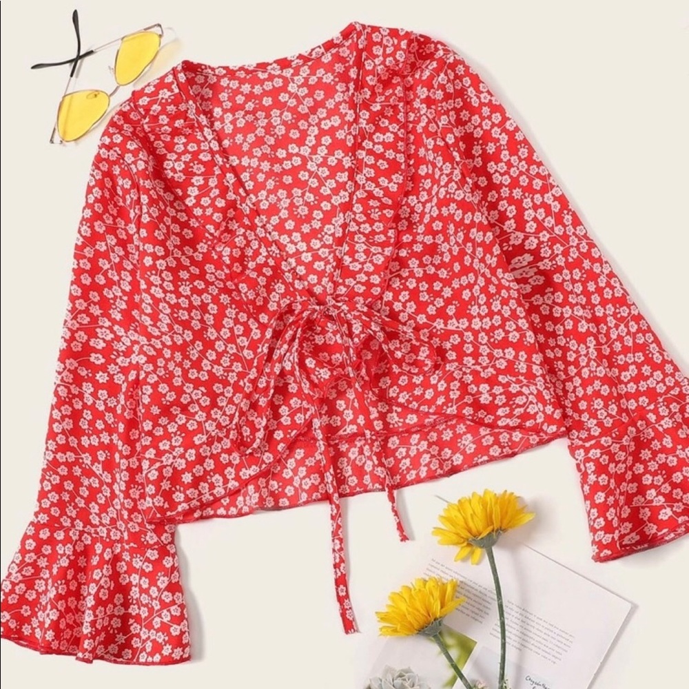 FLORAL SELF TIE BLOUSE 🍒